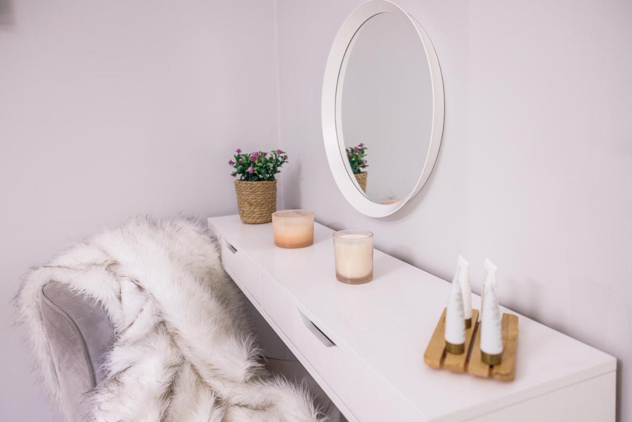 Luxury Apartment 5 Min To City Centre*Free Parking Newcastle upon Tyne Bagian luar foto